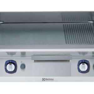 PLINSKA PLOŠČA ZA PEKO- KOMBINACIJA GLADKA IN REBRASTA