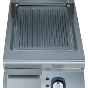 ELEKTRIČNI ŽAR 900 - REBRASTA BRUŠENA KROMIRANA PLOŠČA